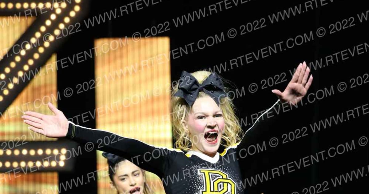 DEL ORO GOLDEN EAGLES JV · SATURDAY School Nationals