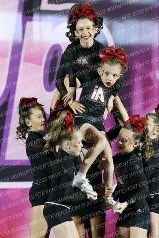 iNFiNiTi Athletics Moonlight