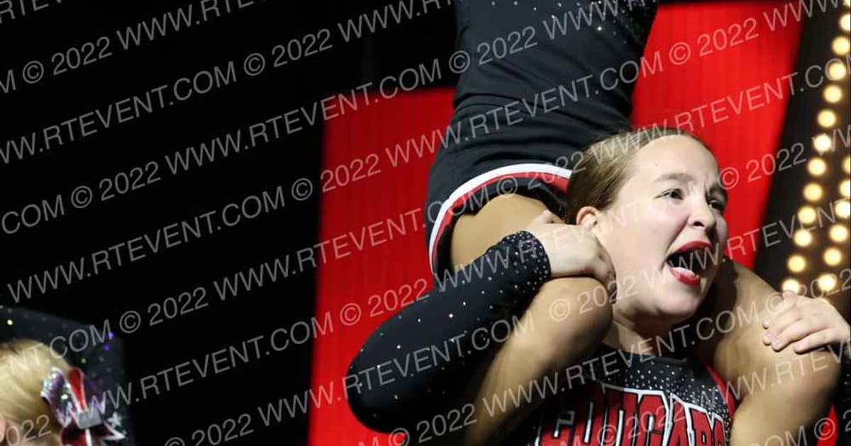 PINECREST CADENCE HS · SATURDAY School Nationals