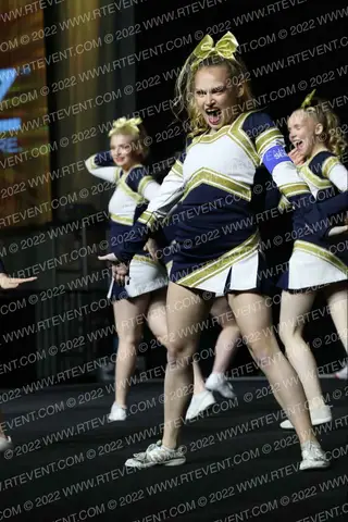 SHERIDAN HIGH SCHOOL VARSITY CHEER