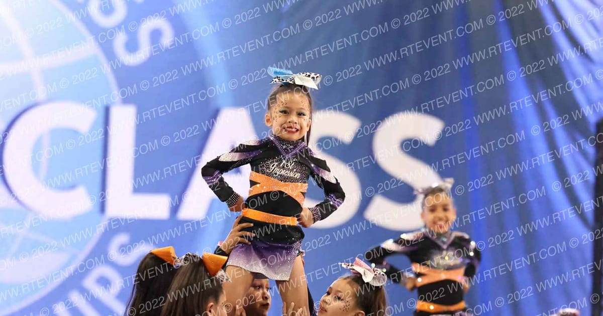 1ST IMPRESSION SILVER TWISTERS · West Coast Crown
