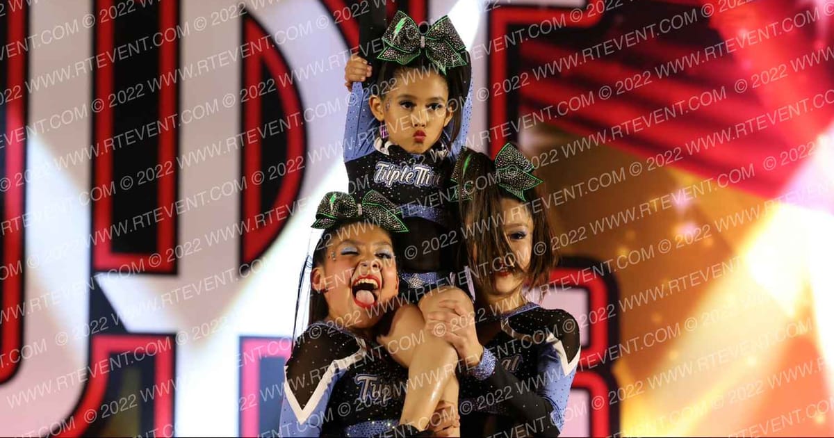 Triple Threat Cheer LIGHTNING STARS · Encore Las Vegas Showdown