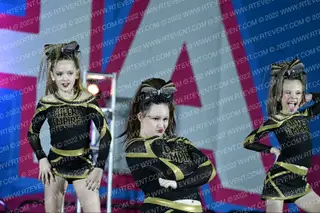 Cheer Empire Monarch