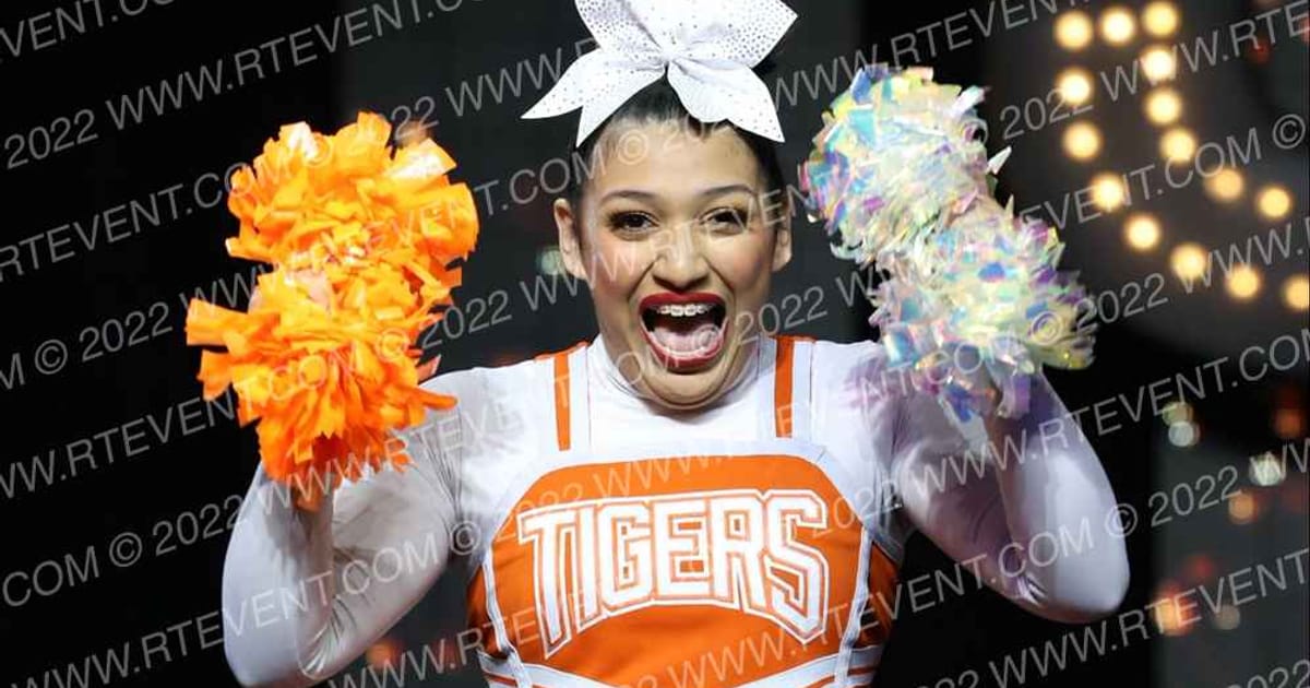 DAVIS HIGH SCHOOL BLUE SQUAD · SATURDAY School Nationals