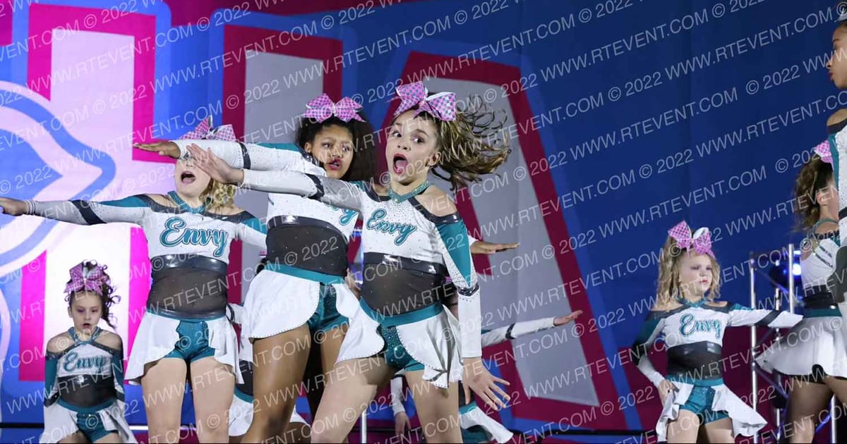 Envy Elite Cheerleading Turbo Divas · Aloha Indy