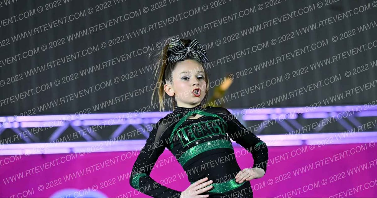Legacy Xtreme All Stars MISS JADE · Aloha Indy
