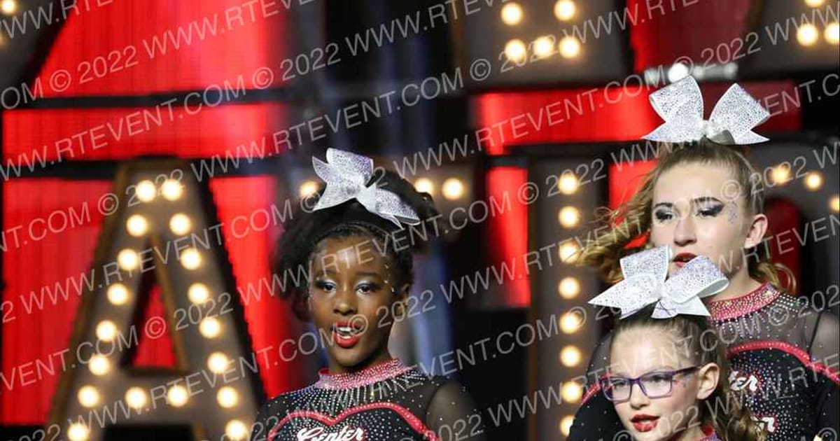 CENTER OF ATTENTION MAIN ATTRACTION · NA Nationals