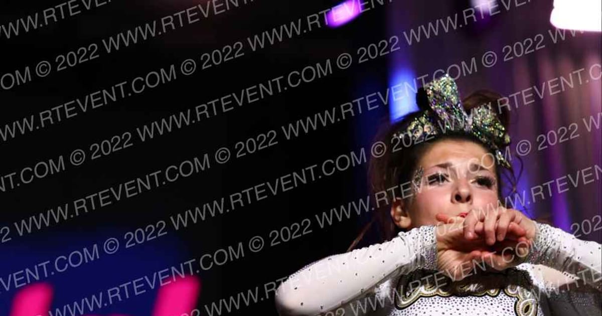 Celebrity Cheer LADY LEGENDS · Coastal at the Capitol Super Nationals
