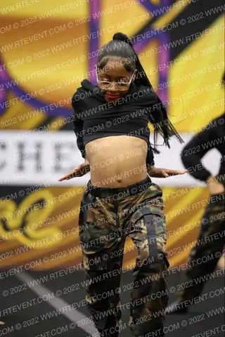 RISING STARS ACADEMY OF CHEER & DANCE StarStruck