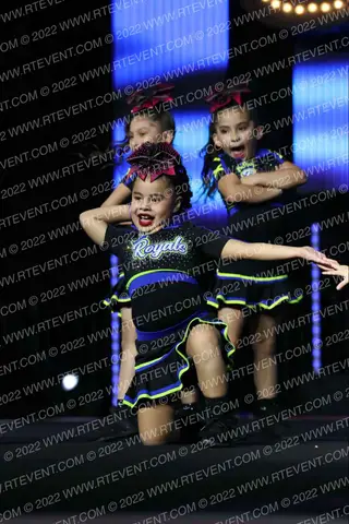 ROYAL STORM ELITE CHEER MINI MAFIA