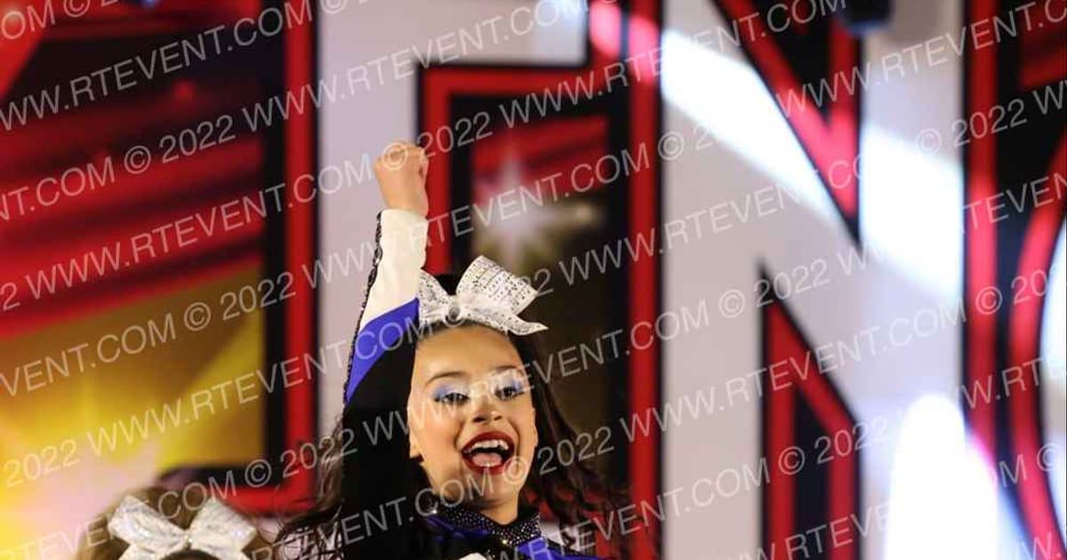 Spirit Athletics Mini Chomp · Encore Las Vegas Showdown