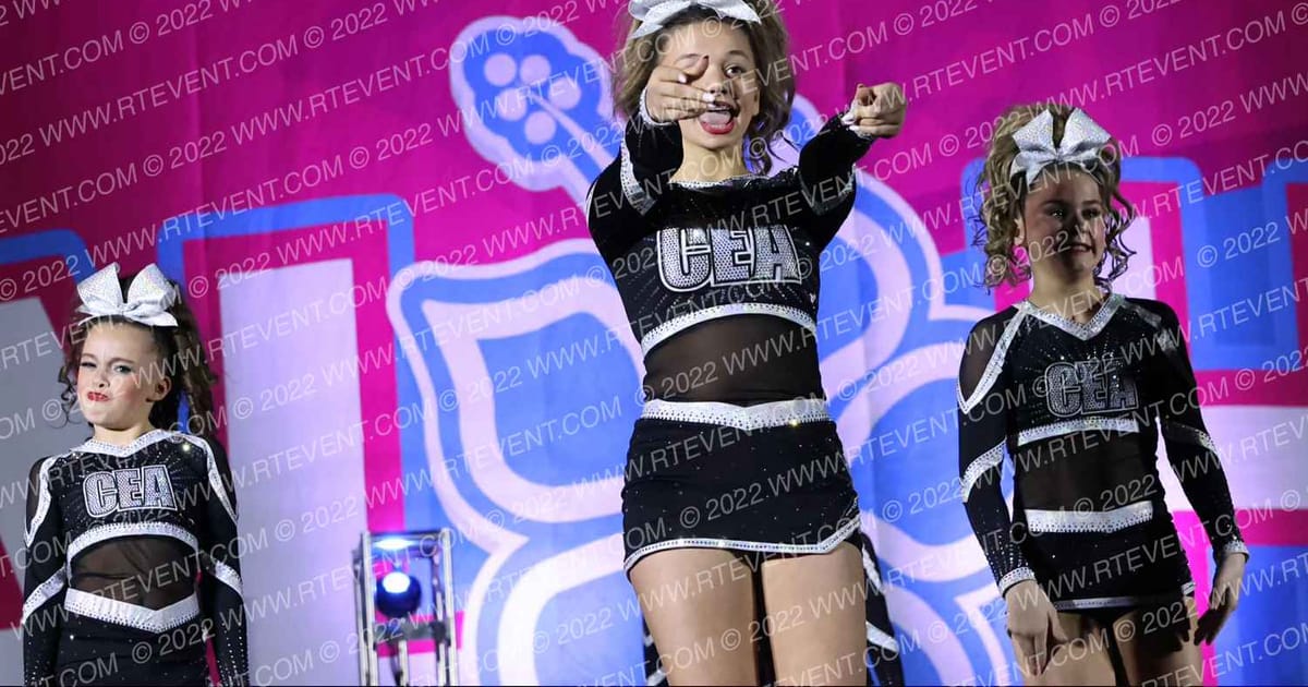 Cheer Extreme - Chicago BLUSH · Aloha Indy