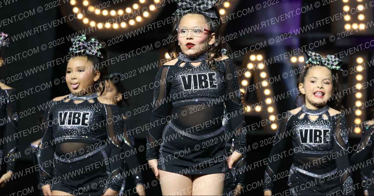 VIBE CHEER ICE QUEENS · NA Nationals