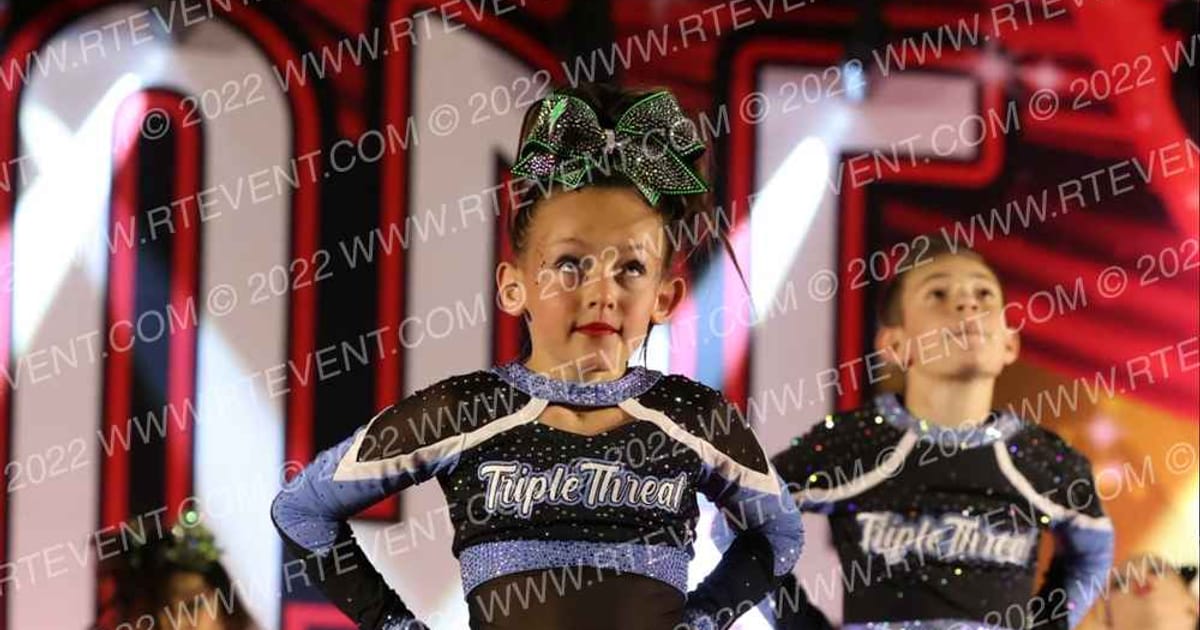 Triple Threat Cheer LIGHTNING STARS · Encore Las Vegas Showdown