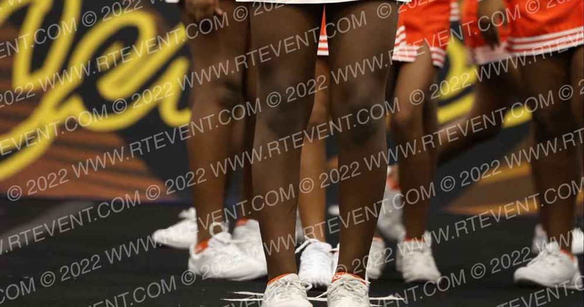 Toledo Broncos Cheer Sapphire Rising · Over the Rainbow Cheer and Dance Competition