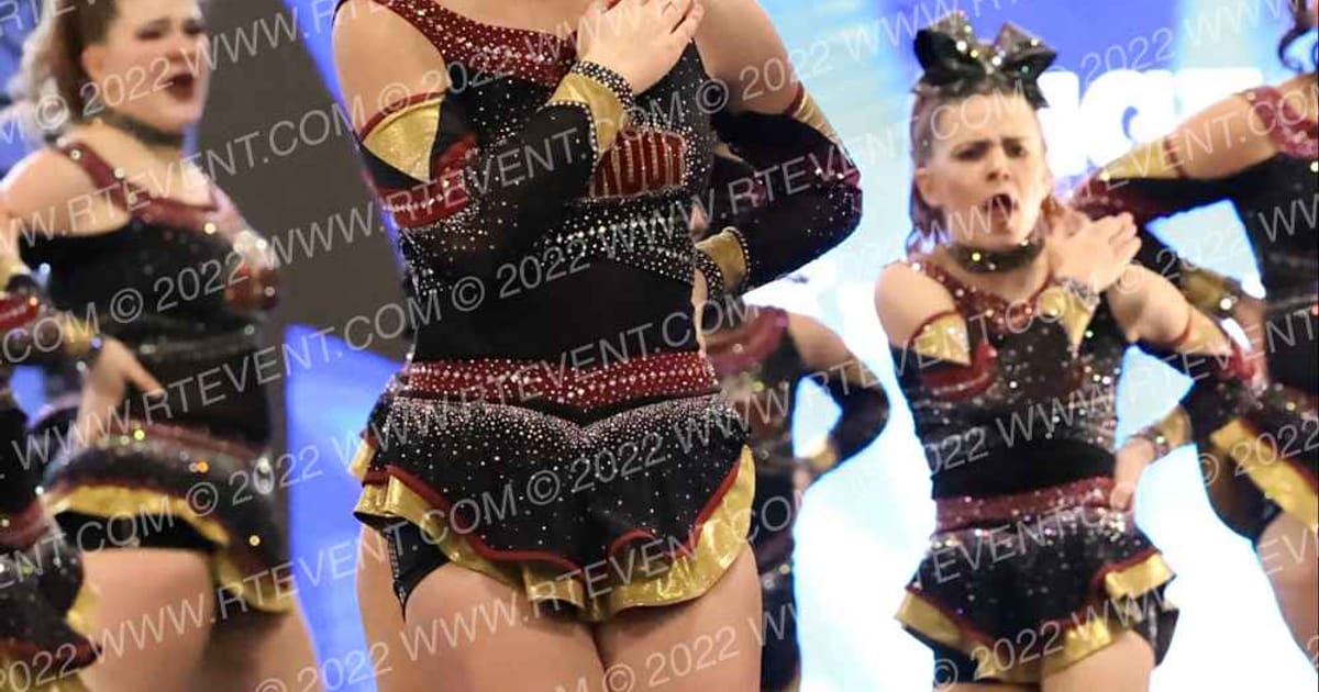 Cali Knockout Cheer R4GE · West Coast Crown