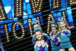 VALLEY CHEER SHOWSTOPPERS