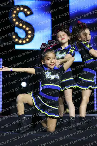 ROYAL STORM ELITE CHEER MINI MAFIA