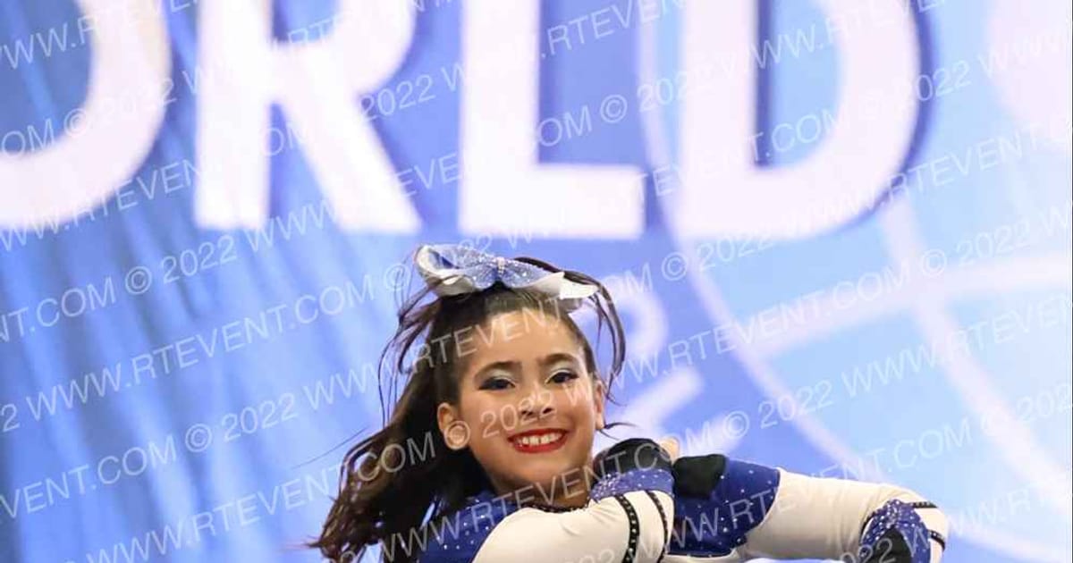 Desert Diamonds All Star Cheer Youth Shimmer · West Coast Crown