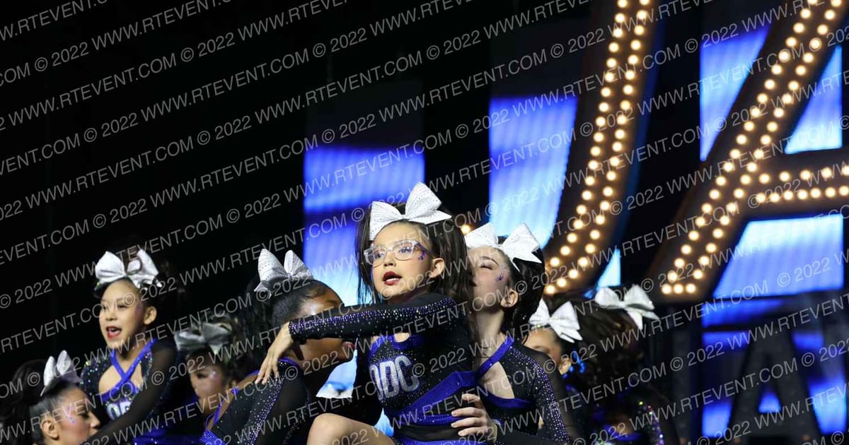 ONE DREAM GLAMOUR GIRLS · NA Nationals