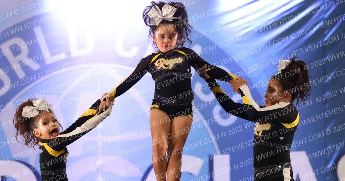 Rogue Athletics Kiss · West Coast Crown