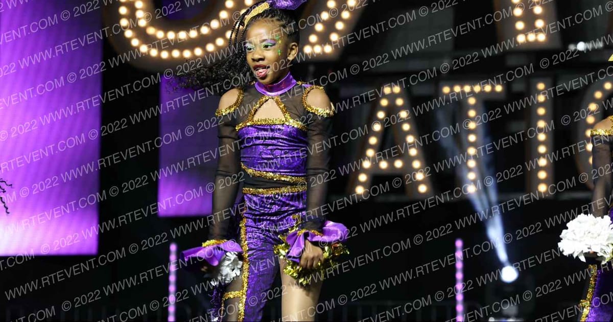 DIVAS OF COMPTON MINIS POM SQUAD · NA Nationals