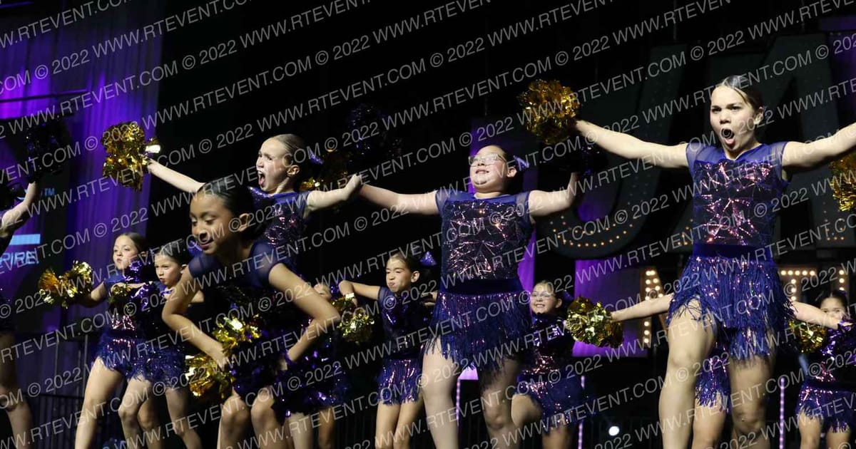 NINERETTES GLITTERETTS · NA Nationals