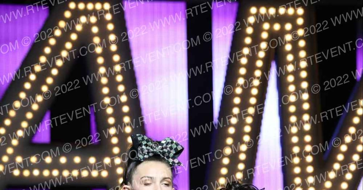 VIBE CHEER J2 CREW · NA Nationals