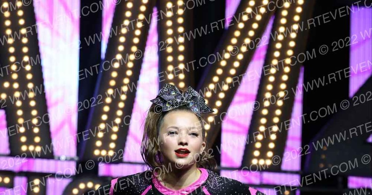 CHEER ICON ATHLETICS RECON REVS · NA Nationals