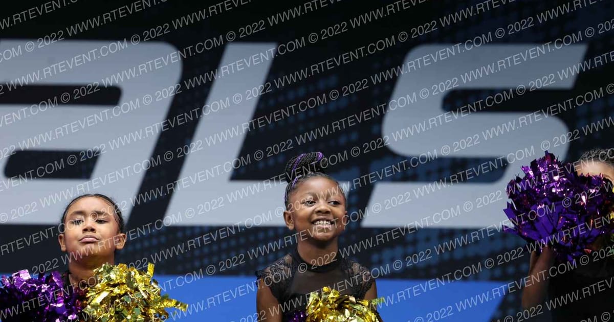 PLAINFIELD VIKINGS DIV 10 POM · YCADA Globals