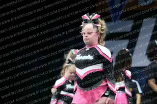 BROOKLYN DYMONDZ ICED OUT POM