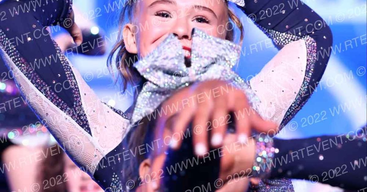 Connect Cheer Northwest Cobalt · PacWest Grand Nationals