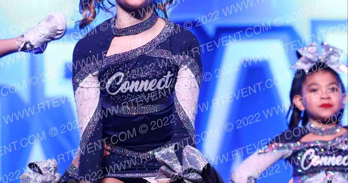 Connect Cheer Northwest Peach · PacWest Grand Nationals