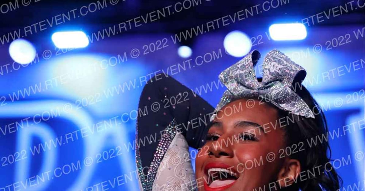 Connect Cheer Northwest Smoke · PacWest Grand Nationals