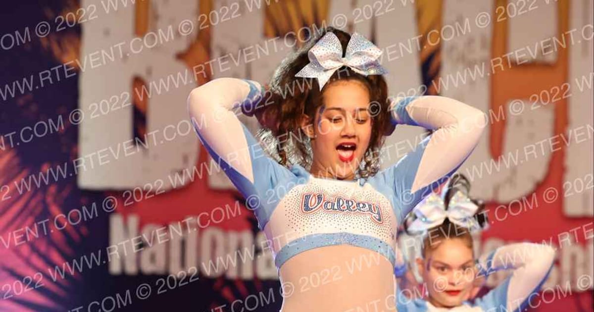 Valley Cheer BOMBSQUAD · ACDA Reach the Beach Rec NATIONALS
