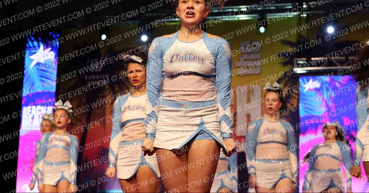 Valley Cheer MAJORS · ACDA Reach the Beach Rec NATIONALS