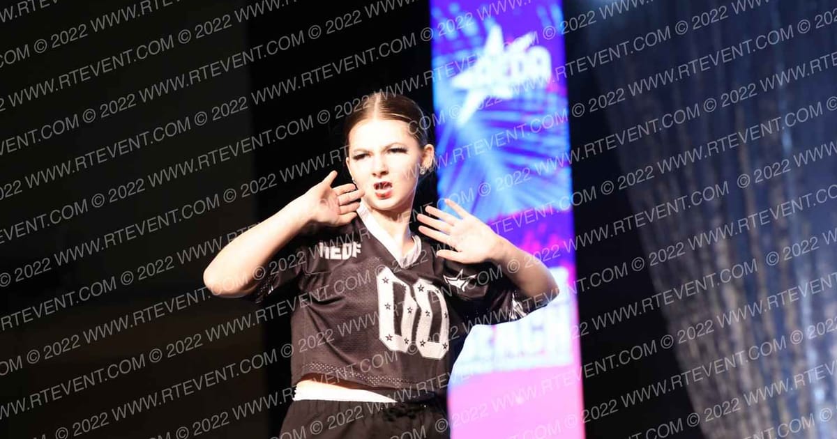 Miss Edie's Dancin Feet Seniors · ACDA Reach the Beach DANCE Grand Nationals