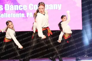 Hot Styles Dance Company Red Wolves