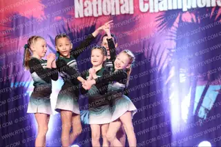 Severna Park Green Hornets Sparkles