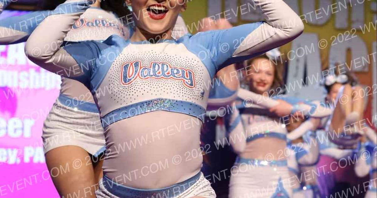 Valley Cheer MAJORS · ACDA Reach the Beach Rec NATIONALS