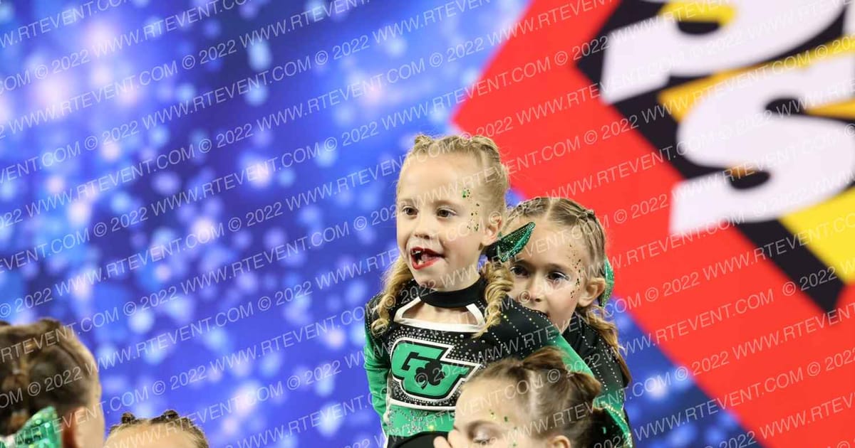GU Shamrocks Clover Cuties · Spirit Sports Indy