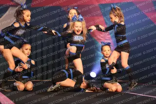 The Stingray Allstars Lil' Divas