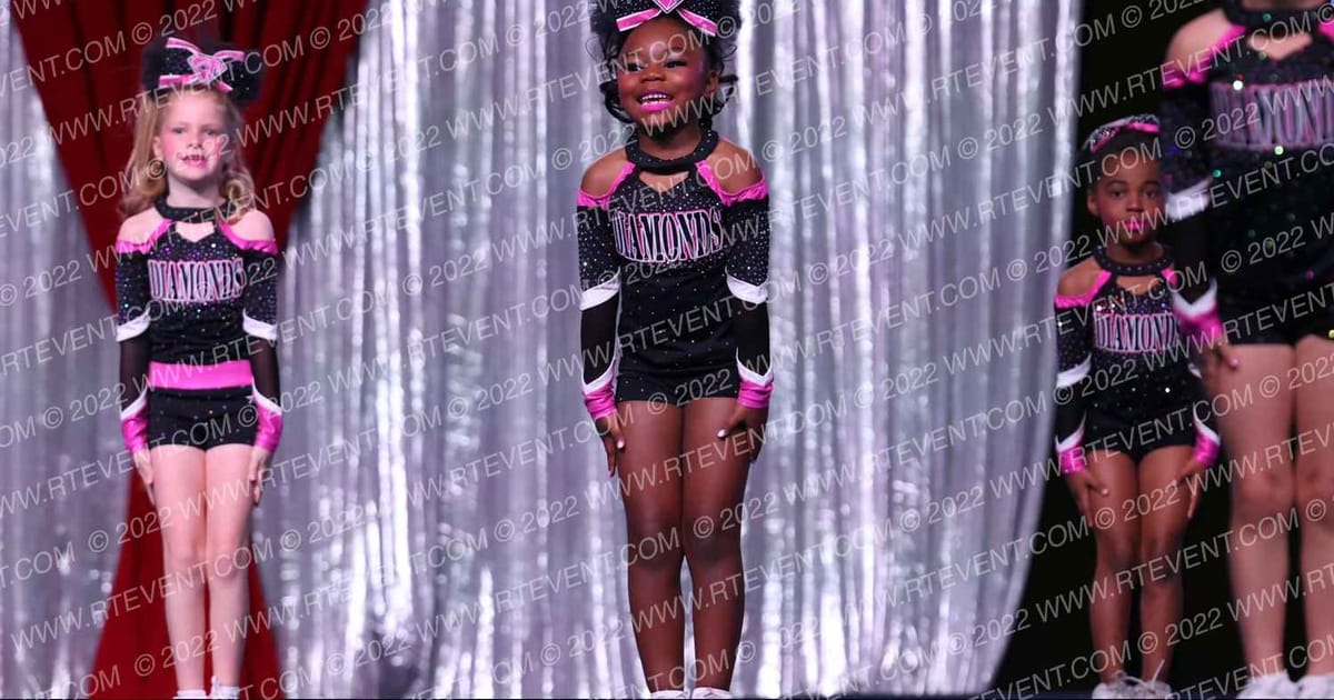 Diamonds All Stars BARBIES · The American Royale Sevierville Nationals DIDIIV
