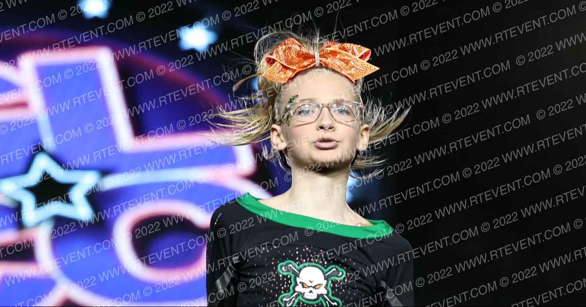 Iowa Elite Cheer - CR Reapers · GLCC Grand Nationals