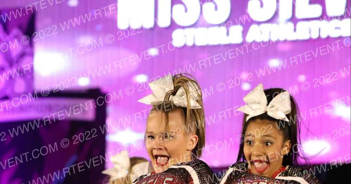 Steele Athletics - Colorado Springs Miss Silver · Aloha Grand Nationals DIDII