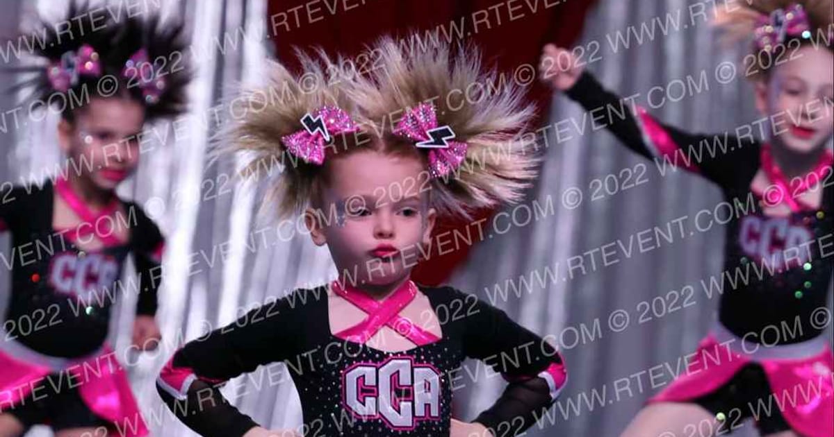 Cheeriffic Allstars Baby Boltz · The American Royale Sevierville Nationals DIDIIV