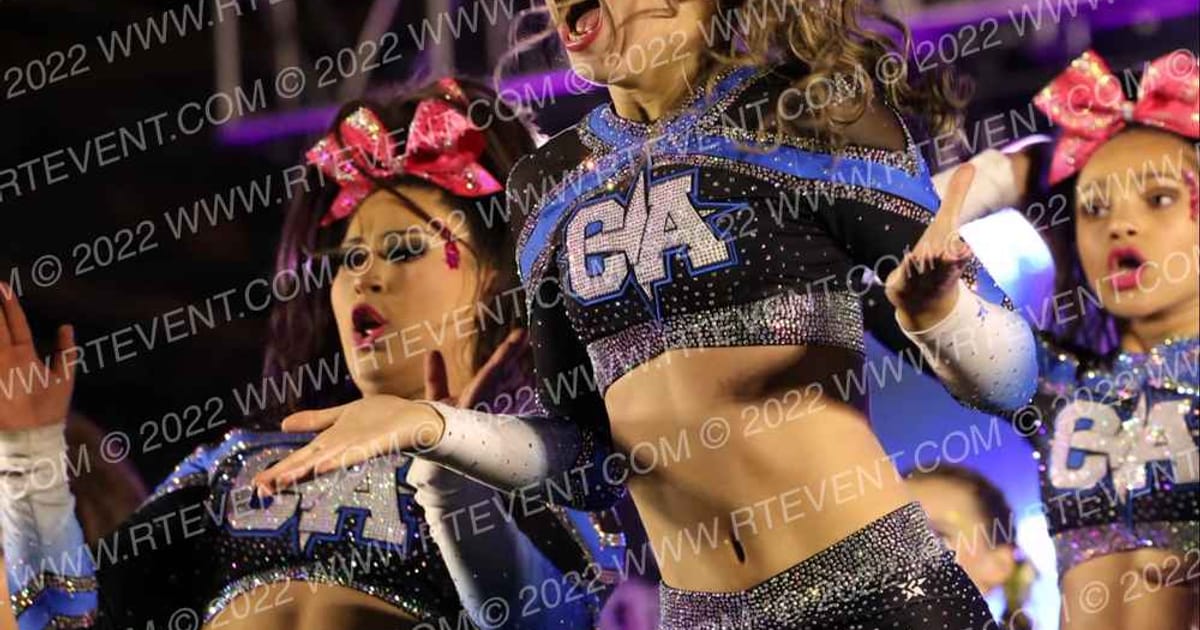 The California All Stars-Mesa Vogue · Aloha Grand Nationals DIDII