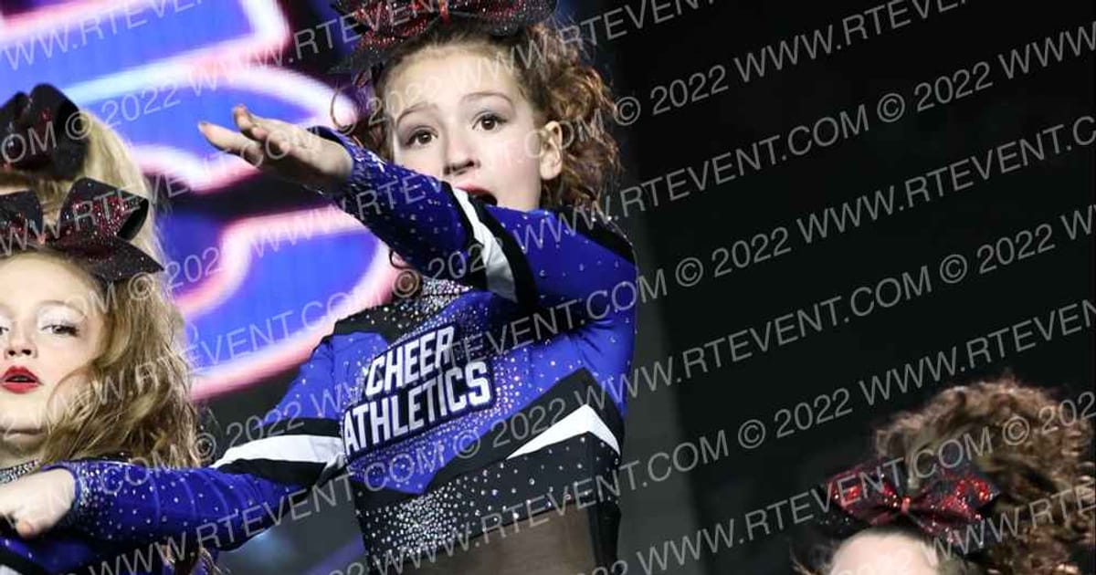 Cheer Athletics - Chicago Phoenix · GLCC Grand Nationals