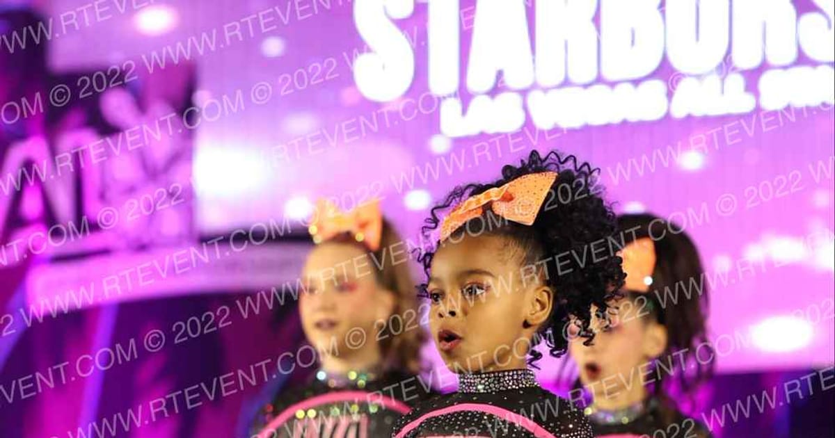 Las Vegas All Stars STARBURSTS · Aloha Grand Nationals DIDII