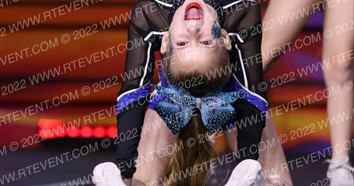 Cheer Athletics St. Louis AcoutiCubs · GLCC Grand Nationals